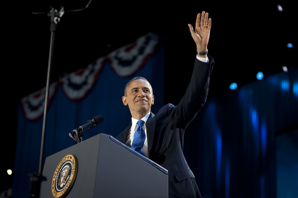 Barack Obama Smiling And Waving
