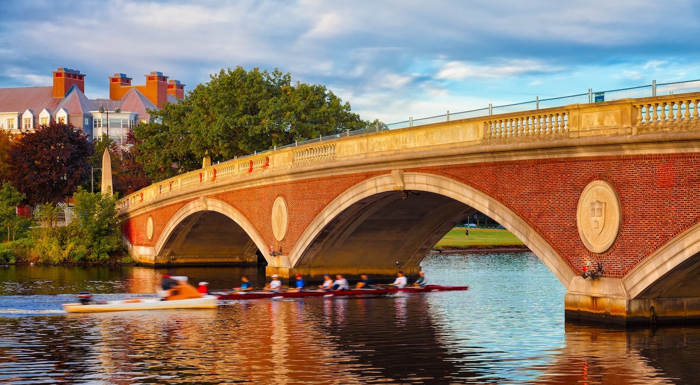 Harvard bridge